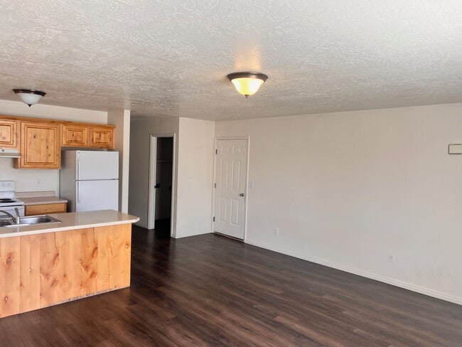 Photo - Charming 3-bedroom Home