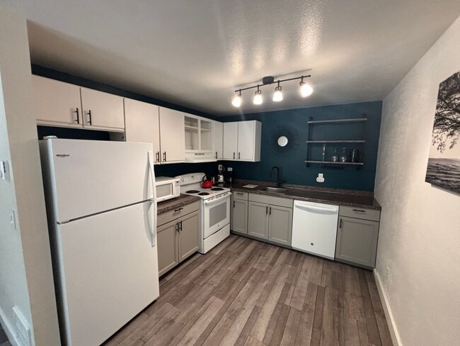 Photo - Garden-Style Condo in the Heart of Bend!!!