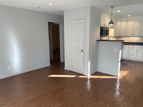 Photo - 45 State Route 9P