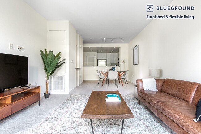 Photo - 550 Moreland Way Unidad FL2-ID444