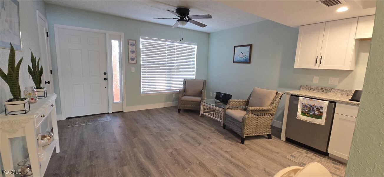 Photo - 434 Tudor Dr Unit 1H