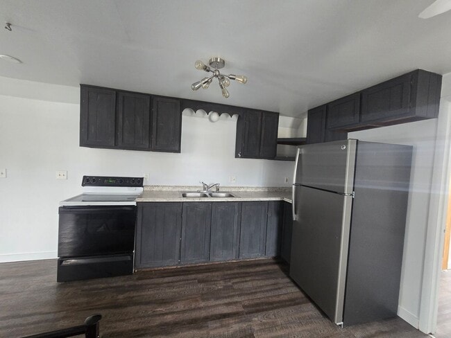 Photo - Blaker House (DRC) Unit 1- upper