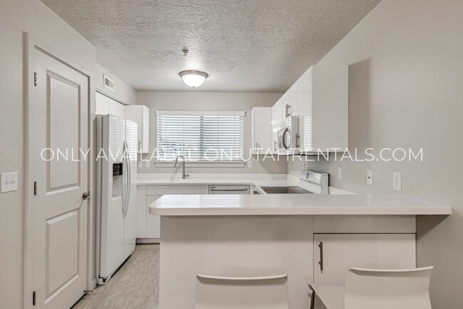Photo - 1081 W 993 N Unit 203
