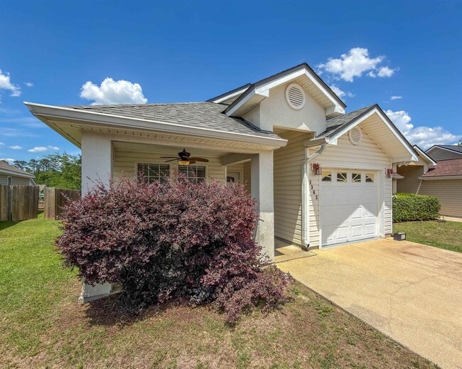 Building Photo - 3363 Golden Rain Dr