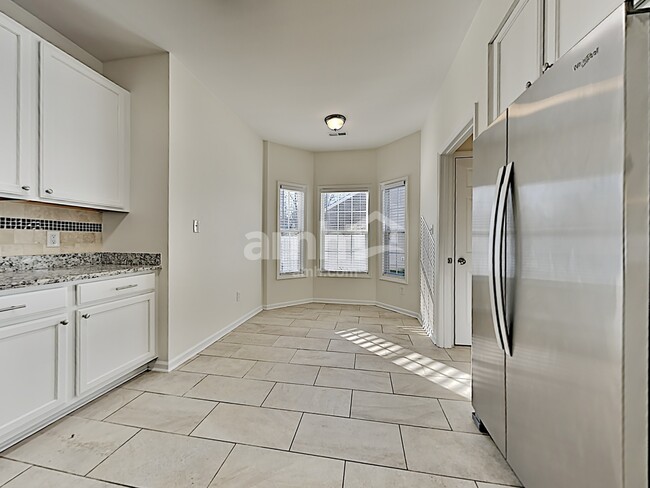 Photo - 8008 Willowglen Dr