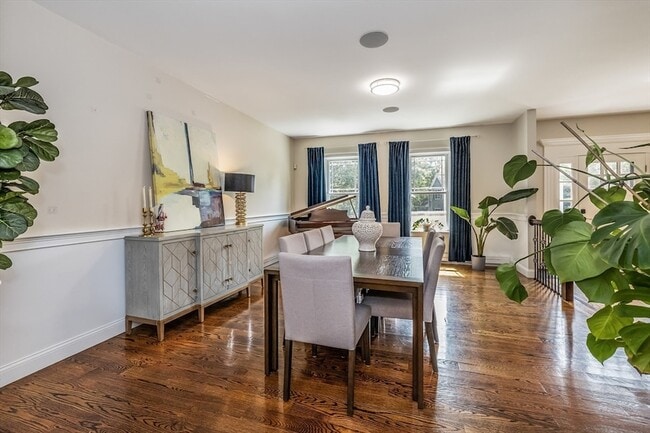 Photo - 9 Washington Ave