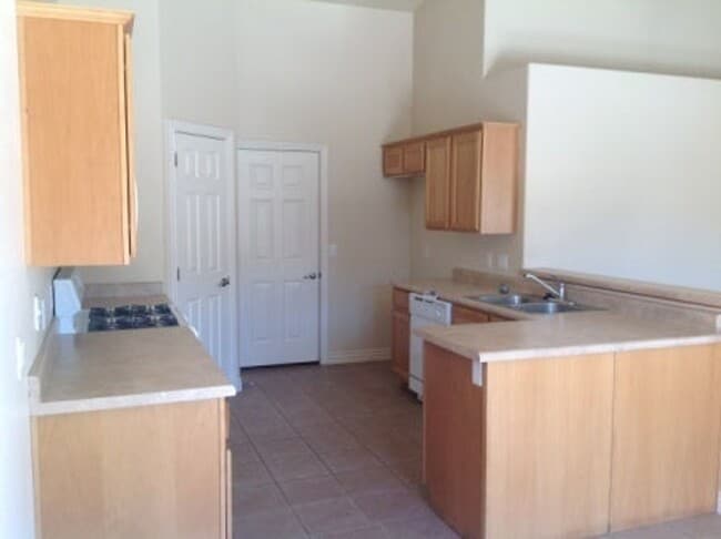 Photo - 3 Bedroom 2 Bathroom House