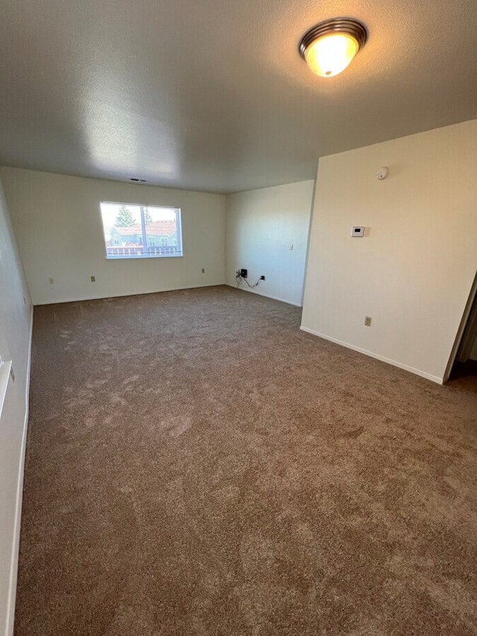 Photo - 1128 Dakota Dr