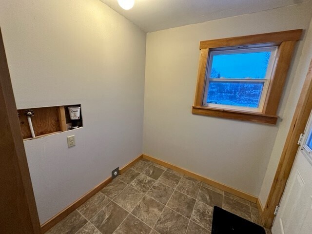 Photo - 981 Callbeck St