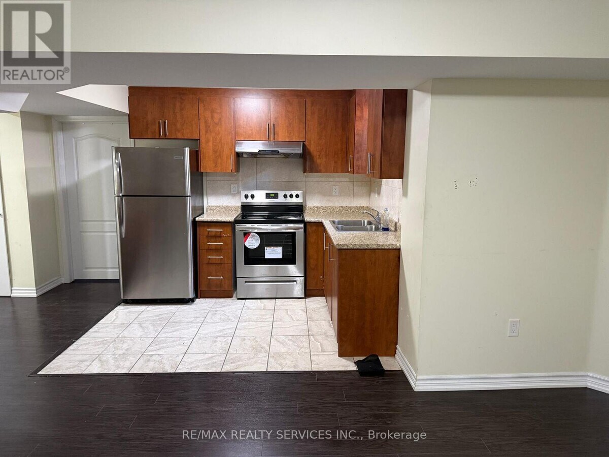 Photo - 28 Frampton Rd