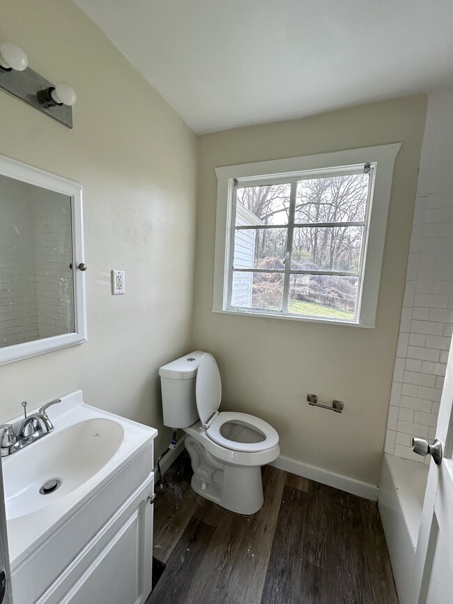 Photo - 1303 9th Ave