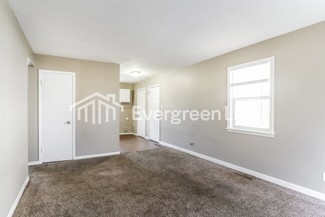 Photo - 1665 Shady Lane Rd