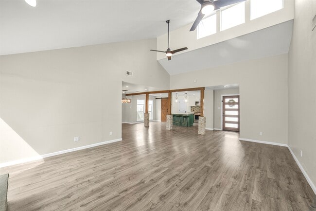 Photo - 12111 Whittington Dr