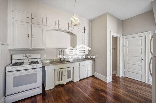 Photo - 715 Sims Ave