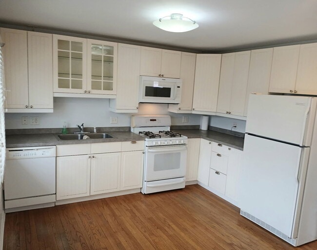 Photo - 1388 Gardina Vista