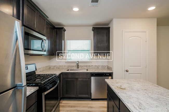 Photo - 1401 Sunkiss Dr