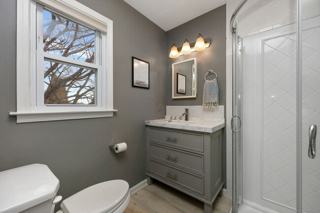 Photo - 318 Pine Creek Ave