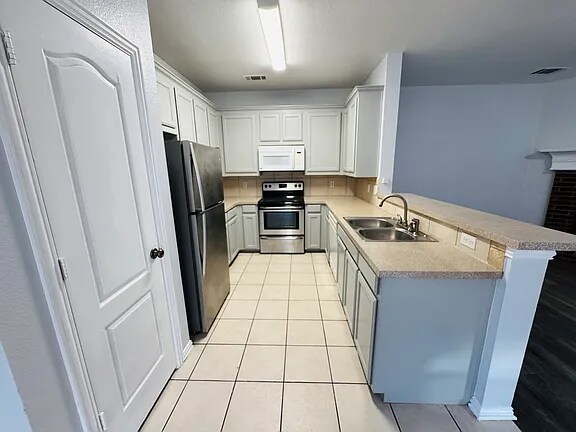 Photo - 5728 Swords Dr