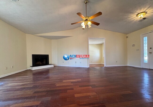 Photo - Nice 3-bedroom ranch in Decatur