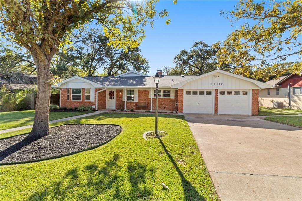 Photo - 1108 Neal Pickett Dr (College Station, TX)