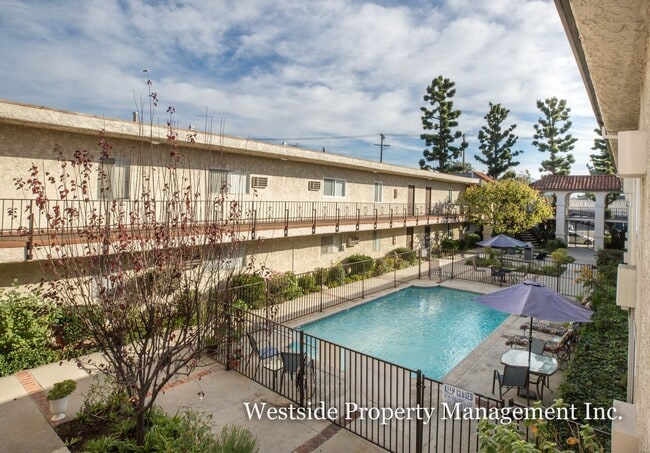 Building Photo - 6253 Lankershim Blvd Unit 203 Rental