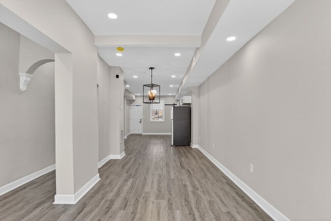 Photo - 2102 W Saratoga St