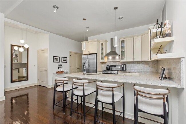 Photo - 4234 S Ellis Ave Unit 4B