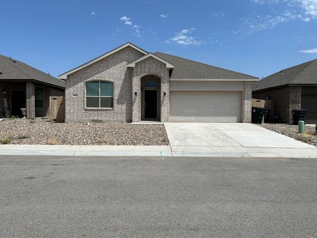 Beautiful Home in Desert Ridge For Lease - Beautiful Home in Desert Ridge For Lease