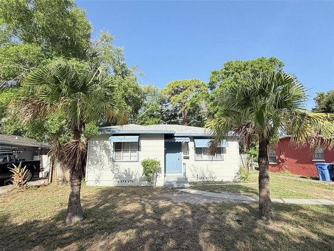 Building Photo - 2835 Dr. M.L.K. Jr St S