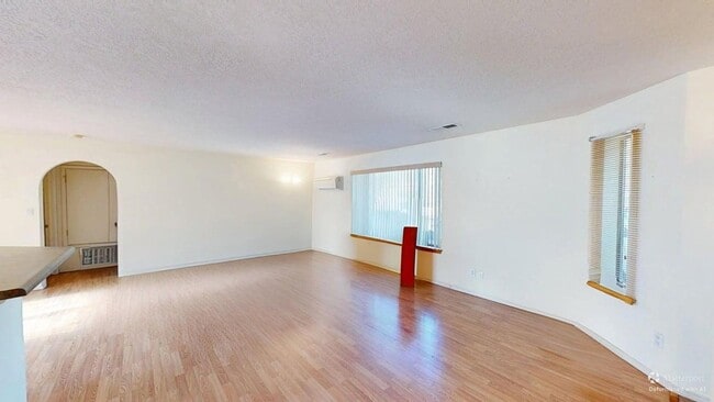 Photo - Centrally located 3 bed 3 bath home.