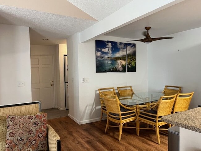 Photo - Fully Upgraded and Private 2 Bedroom / 2 Bath Condo Unit 1605