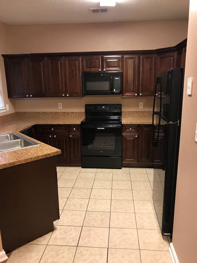 Photo - Move in Special $1000 plus Security Deposit