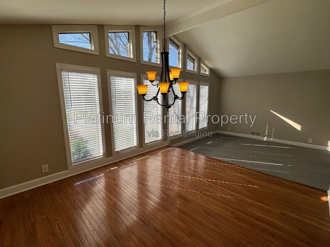 Photo - 3953 Sunflower Way NW