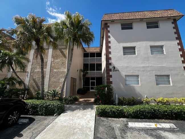 Photo - 2471 SW 82nd Ave Unidad 209