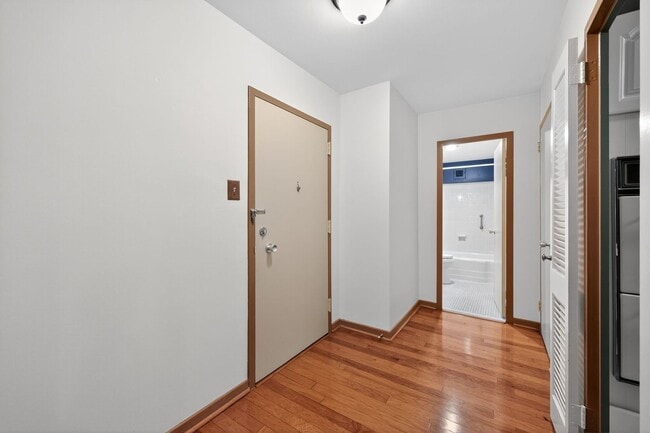 Photo - 2324 Madison Rd