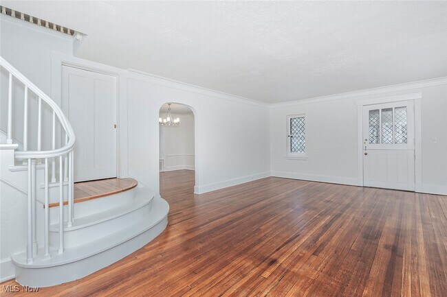 Photo - 7020 S Woodland Rd