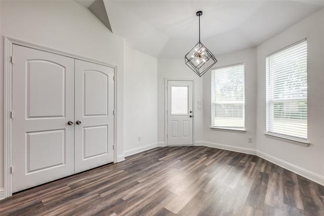 Photo - 2918 Morgan Dr