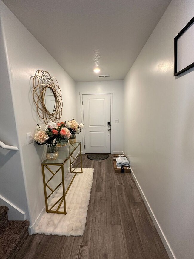 Photo - Charming Townhome