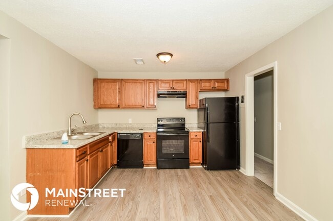 Photo - 2024 13th Way N