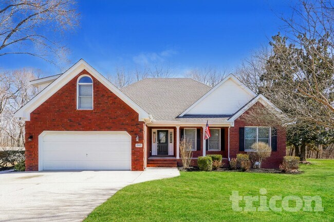 Photo - 1943 Turfland Dr