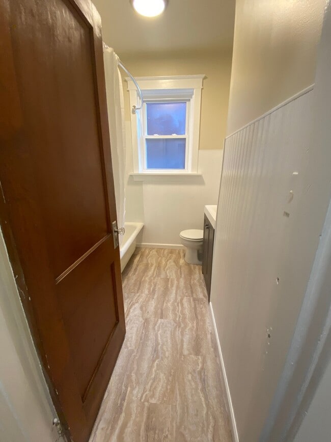4600 Quincy St Unit 1W