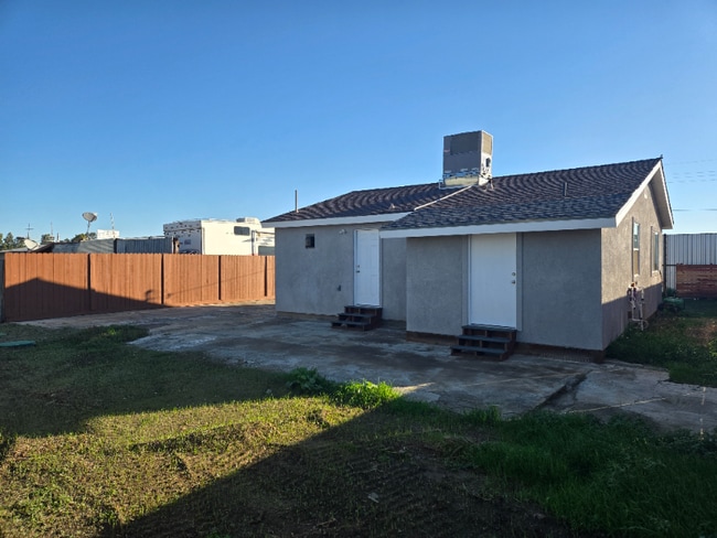 Photo - 7450 Pitt School Rd