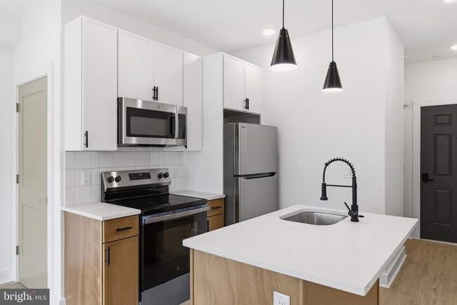 Photo - 4021 Brown St Unit 2