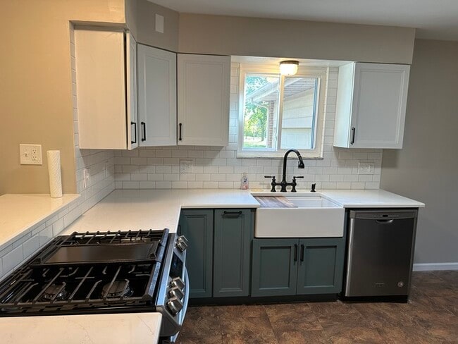 Photo - Updated Sprawling Ranch Home in Florissant!