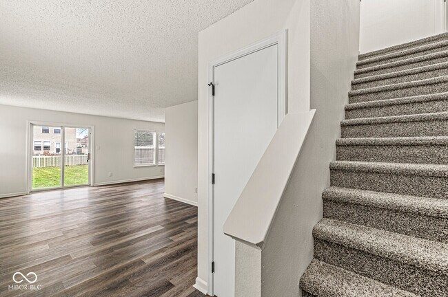 Photo - 1316 Freemont Ln
