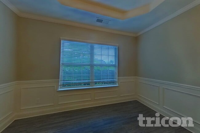 Photo - 2102 Farmdale Ct NE