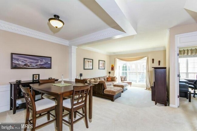 Photo - 20927 Trinity Square