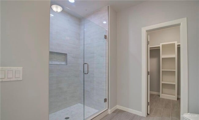 Photo - 5 W Tinsley Ave Unit 1