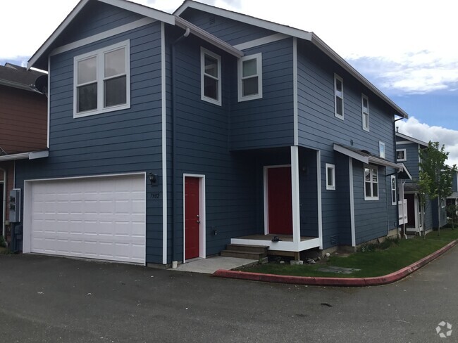 Building Photo - Spacious 4 bedroom 2.5 bath Home in Stanwood!