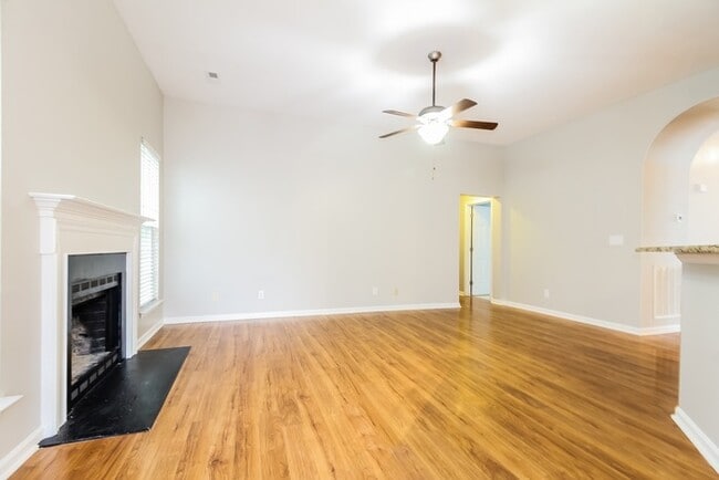 Photo - 304 Cotton Bay Way